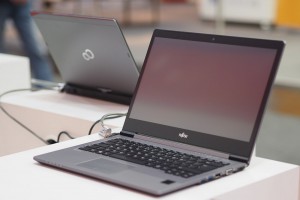 Zapotrzebowanie współczesnego rynku na mobilne urządzenia komputerowe zmusza producentów do wprowadzania do sprzedaży modeli, które są w stanie sprostać potrzebom dynamicznie zmieniającym się warunkom pracy charakterystycznej dla środowiska biznesowego